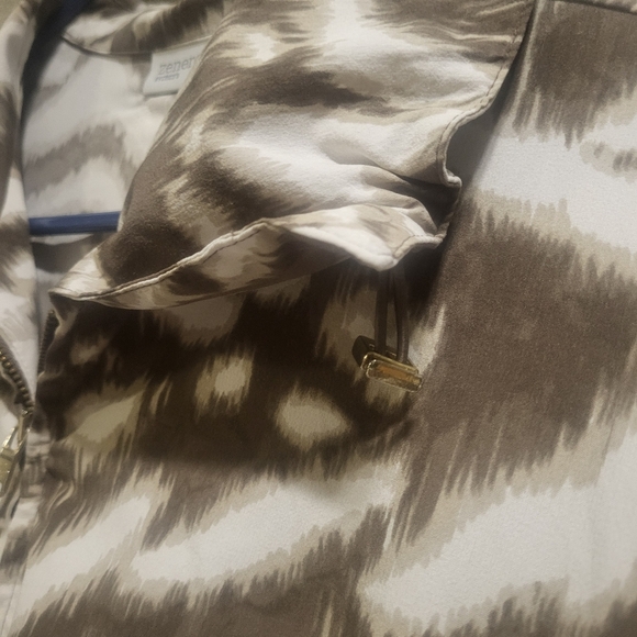 Zenergy By Chico's Light Weight Full‎ Zip Jacket Size 3/XL - Picture 6 of 8